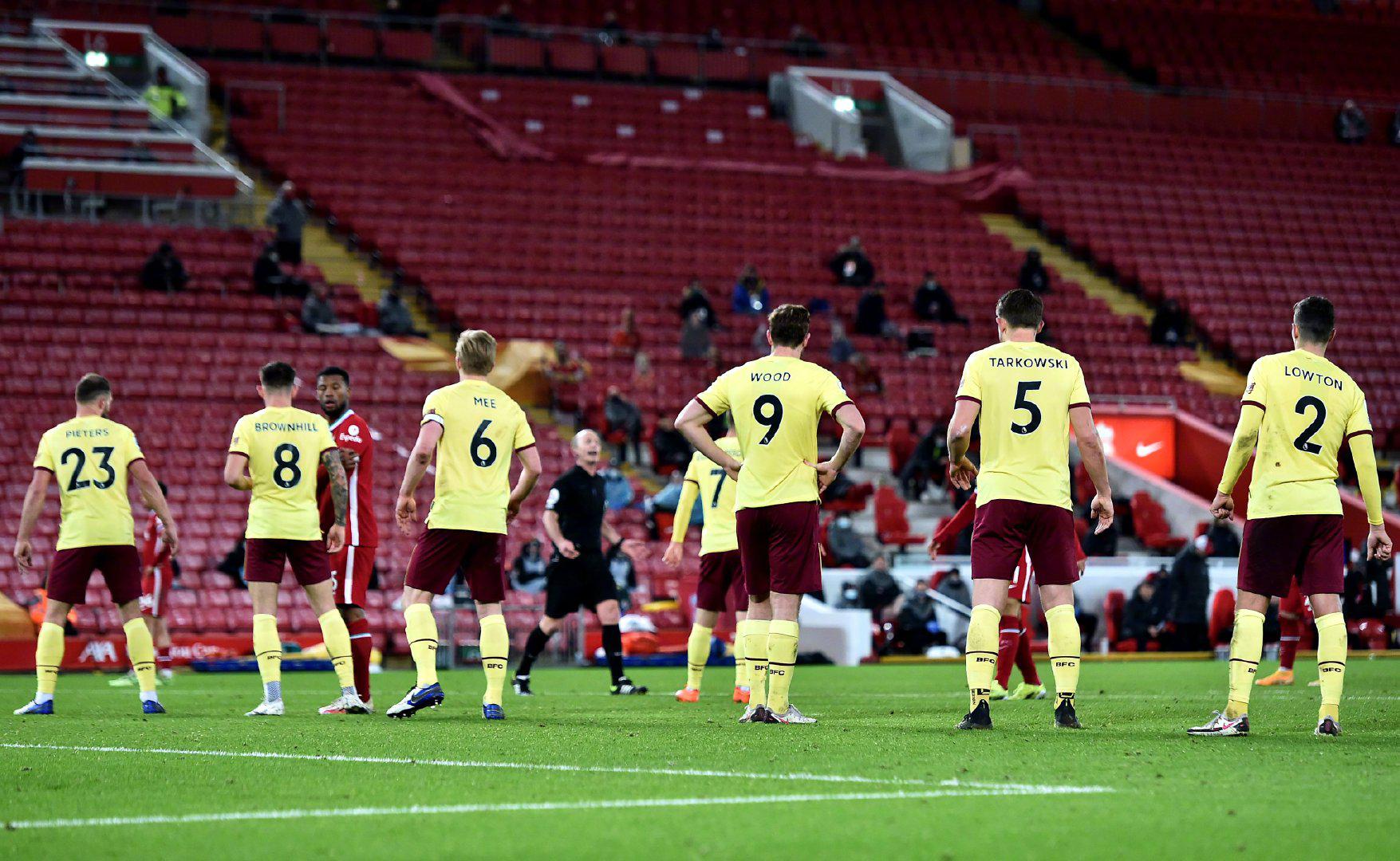 起了一记势 起了一记势